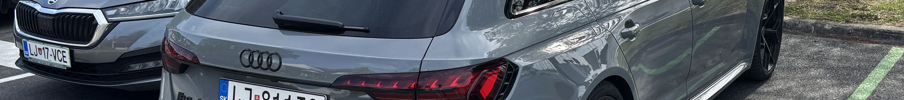 Audi RS4 Avant B9
