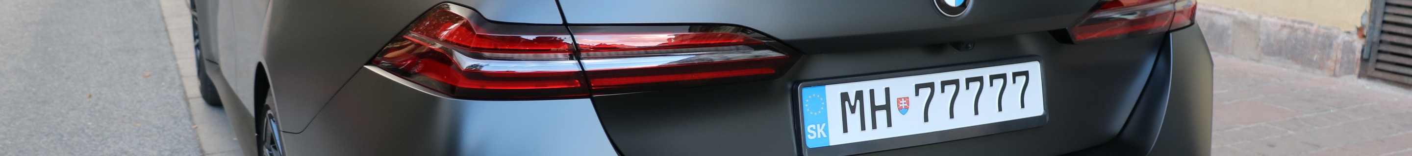 BMW M5 G90