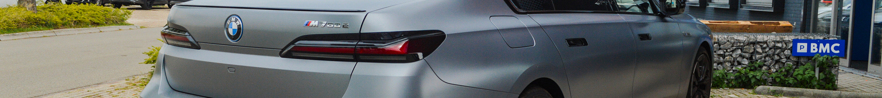 BMW M760e xDrive