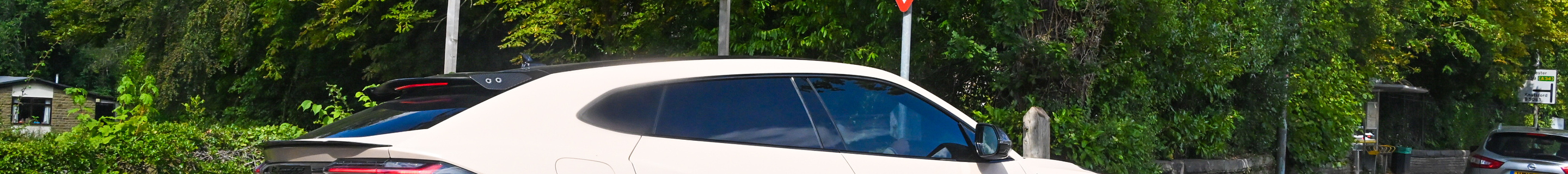 Lamborghini Urus Performante