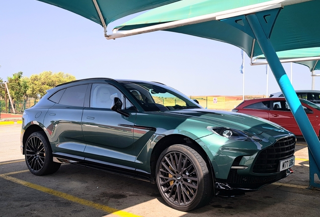 Aston Martin DBX707