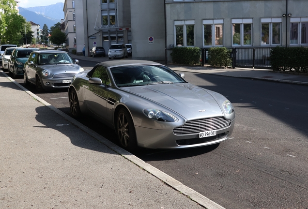 Aston Martin V8 Vantage Roadster