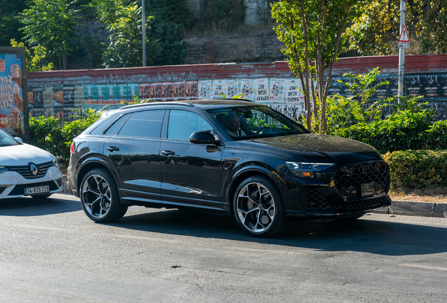 Audi RS Q8 2024