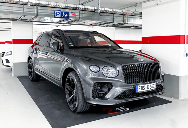 Bentley Bentayga Azure EWB