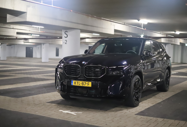 BMW XM G09