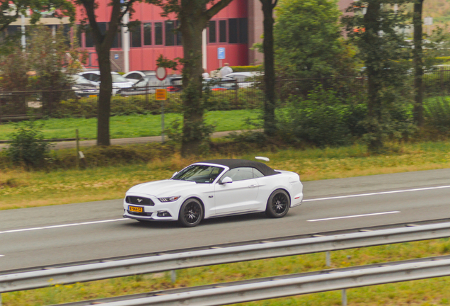 Ford Mustang GT Convertible 2015