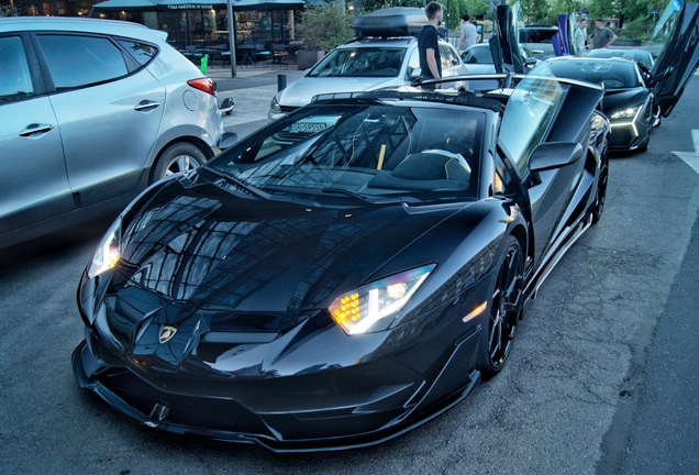 Lamborghini Aventador LP770-4 SVJ Roadster