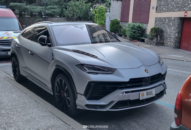 Lamborghini Urus S