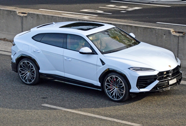 Lamborghini Urus SE