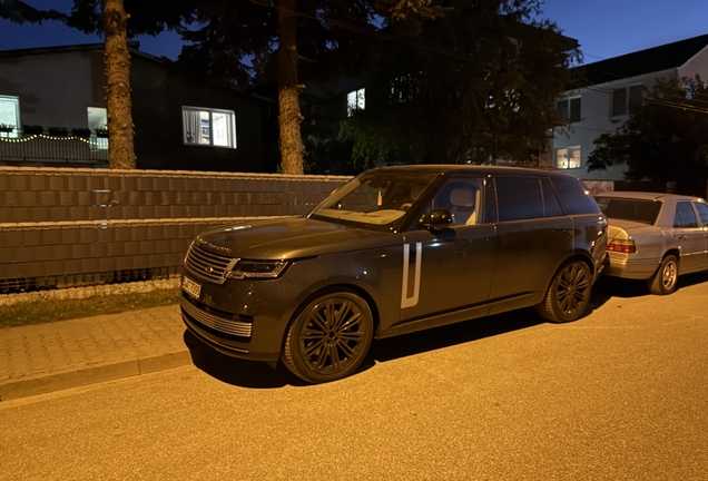 Land Rover Range Rover SV Coupé