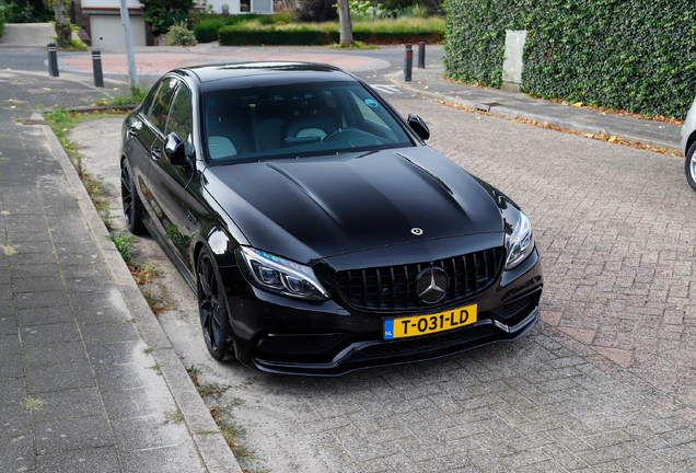 Mercedes-AMG C 63 S W205