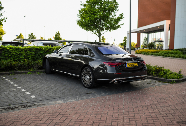 Mercedes-Maybach S 680 X223