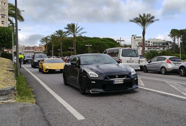 Nissan GT-R