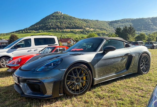 Porsche 718 Spyder RS Weissach Package