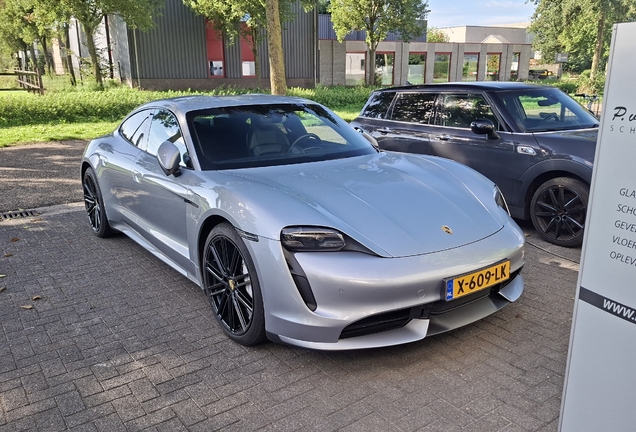 Porsche Taycan Turbo MkI