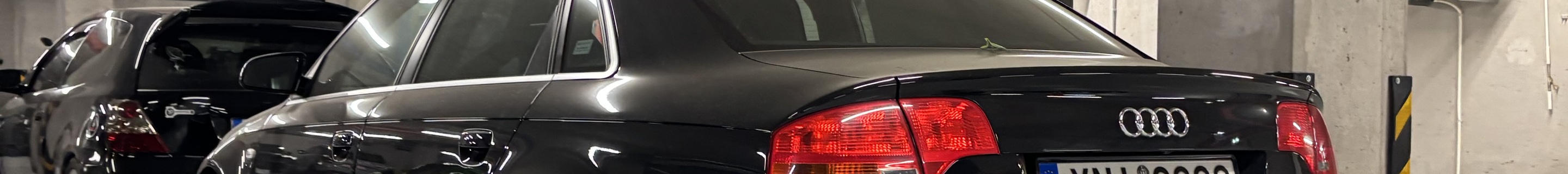 Audi RS4 Sedan