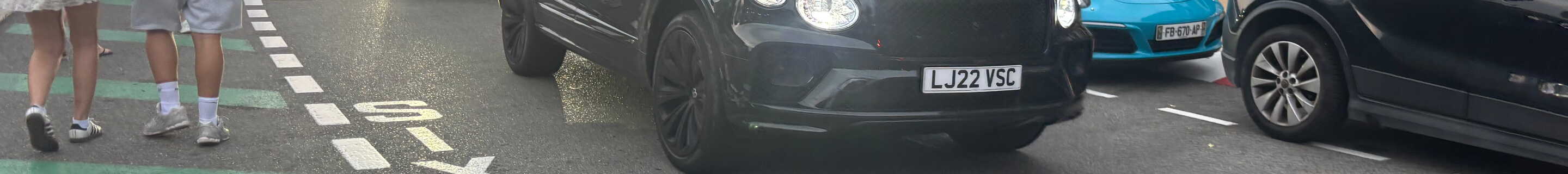 Bentley Bentayga V8 2021