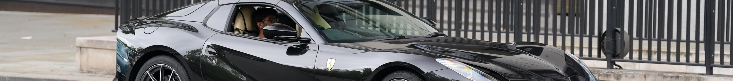 Ferrari 812 GTS