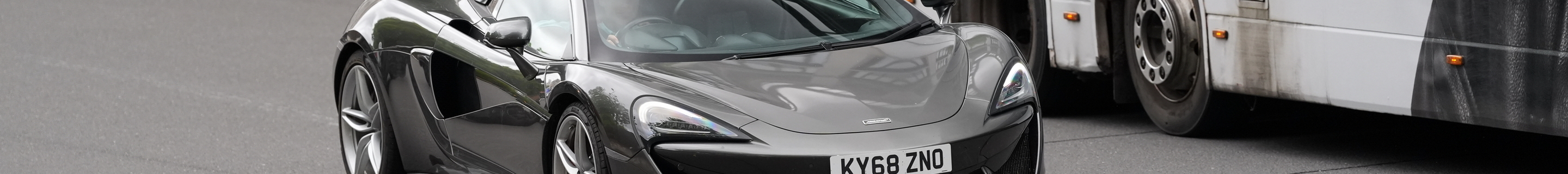 McLaren 570S Spider