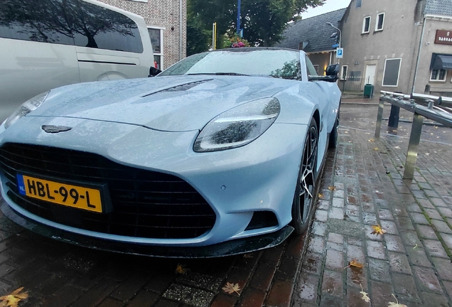 Aston Martin Vanquish 2025