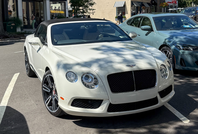 Bentley Continental GTC V8