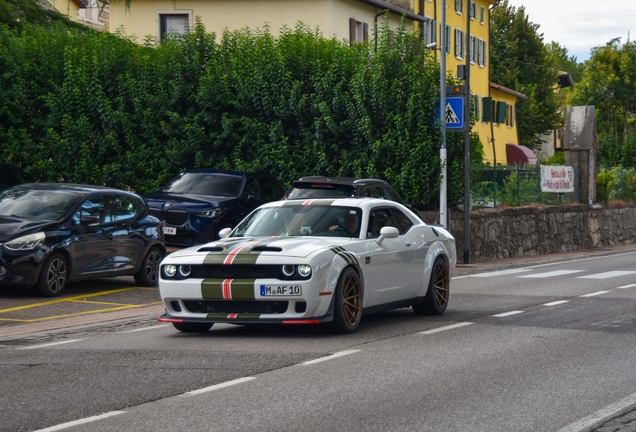 Dodge Challenger SRT-8 392