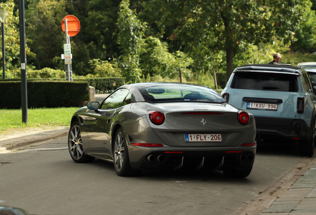 Ferrari California T