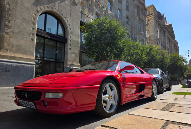 Ferrari F355 GTS
