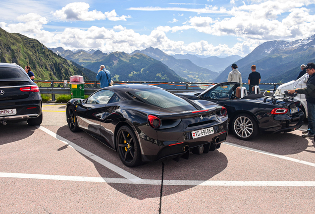 Ferrari F8 Tributo