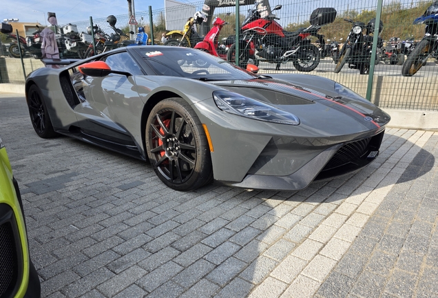 Ford GT 2017 Carbon Series