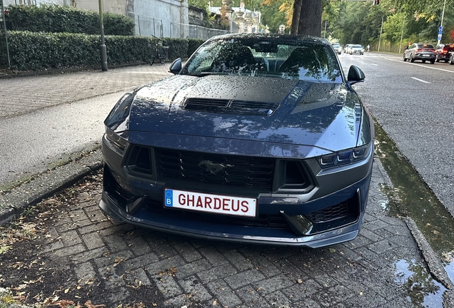 Ford Mustang Dark Horse 2024