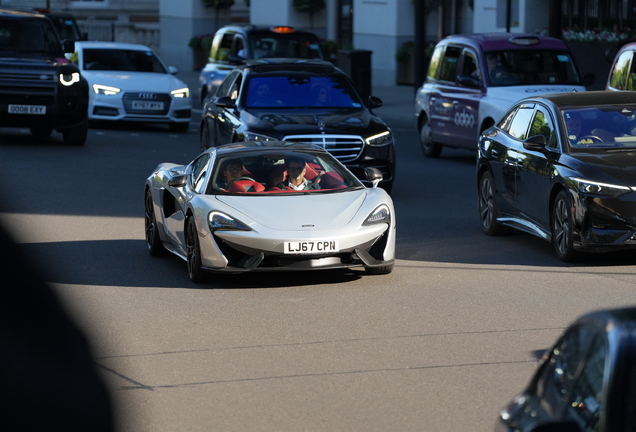 McLaren 570GT