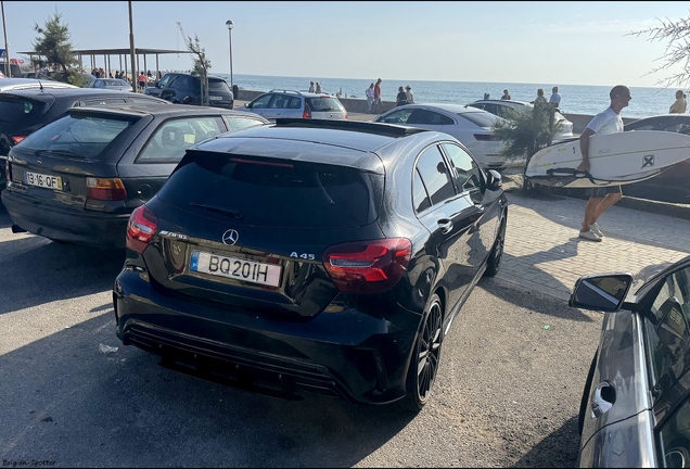 Mercedes-AMG A 45 W176 2015