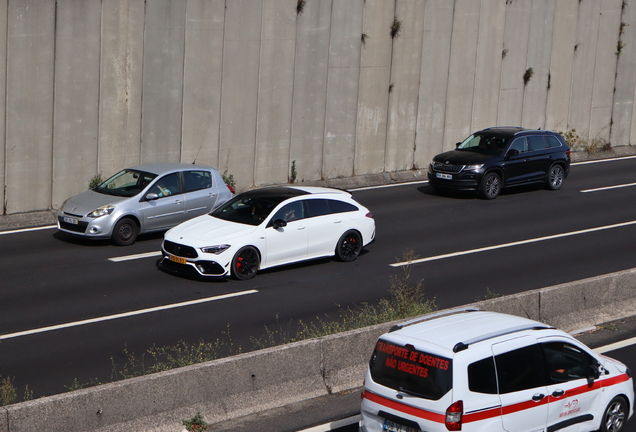 Mercedes-AMG CLA 45 S Shooting Brake X118