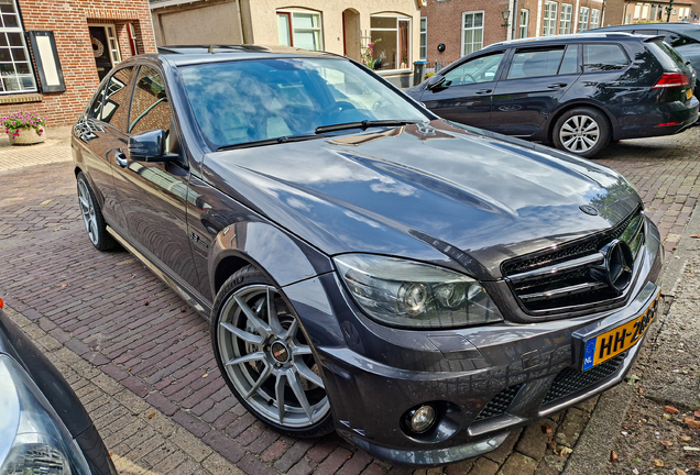 Mercedes-Benz C 63 AMG W204