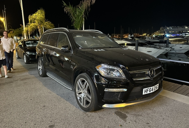 Mercedes-Benz GL 63 AMG X166