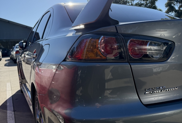 Mitsubishi Lancer Evolution X