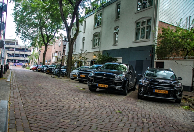 Porsche 958 Cayenne GTS MkII