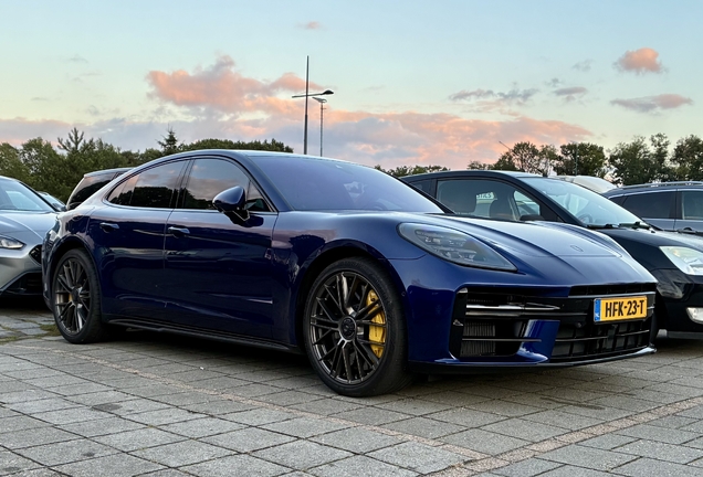 Porsche 972 Panamera Turbo S E-Hybrid