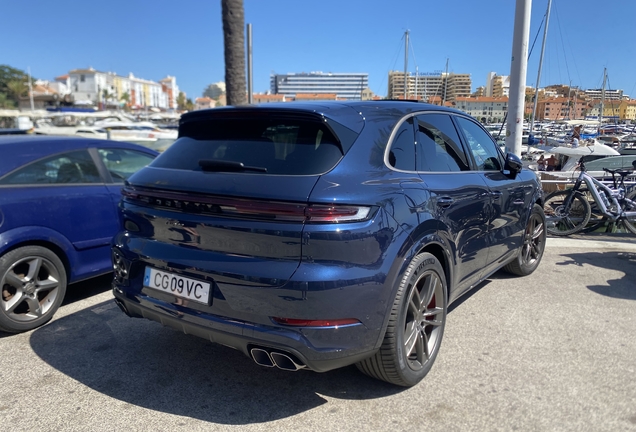 Porsche 9YA Cayenne Turbo E-Hybrid