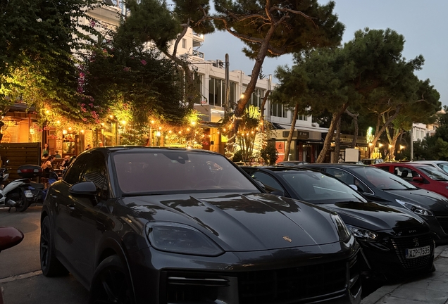 Porsche Cayenne Coupé Turbo E-Hybrid
