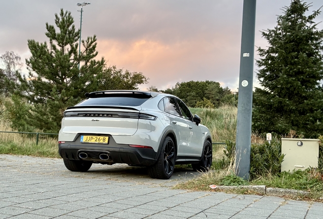 Porsche Cayenne Coupé Turbo E-Hybrid