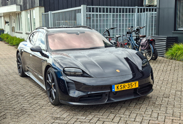 Porsche Taycan GTS Sport Turismo MkI