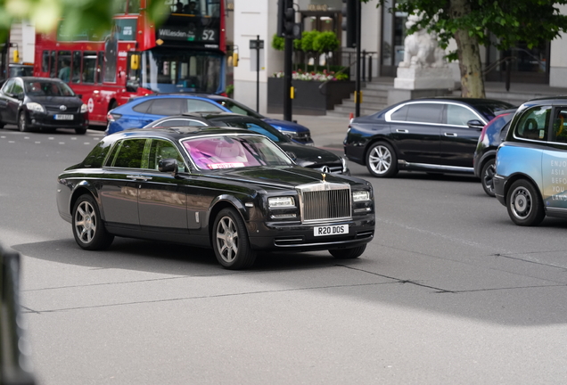 Rolls-Royce Phantom VIII EWB
