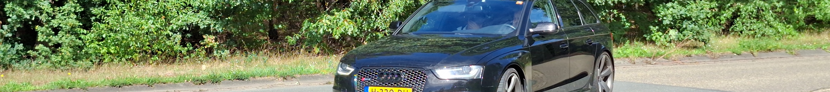 Audi RS4 Avant B8