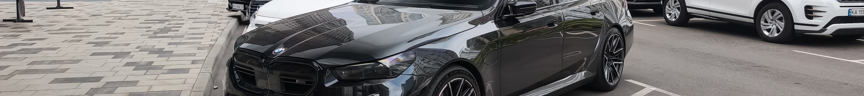 BMW M5 G90