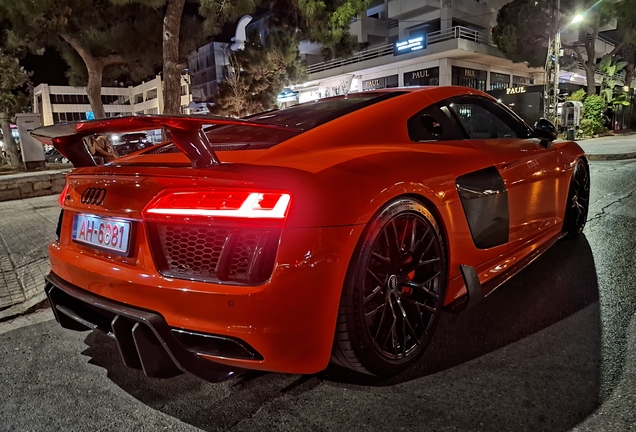 Audi R8 V10 Plus 2015