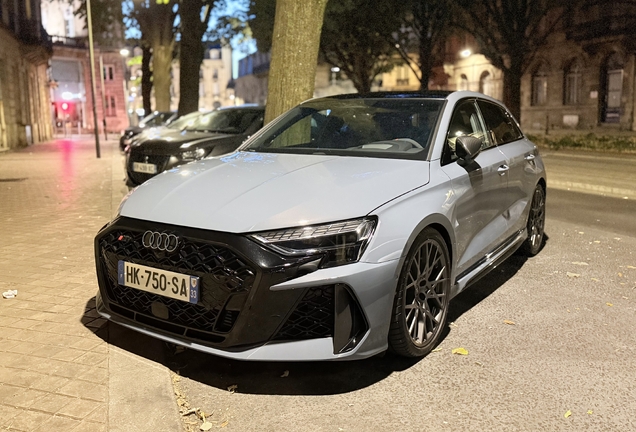 Audi RS3 Sportback 8Y 2025