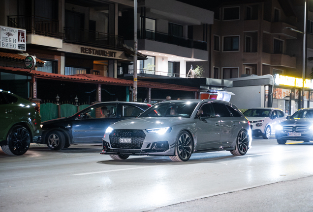 Audi RS4 Avant B9