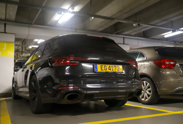 Audi RS4 Avant B9